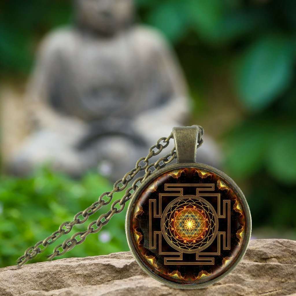 Sacred Sri Yantra Pendant - Healing Law of Attraction Meditation